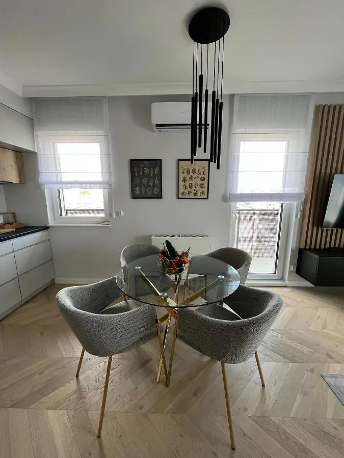 Feel At Home Teczowa Apartamenty Halo Wroclaw